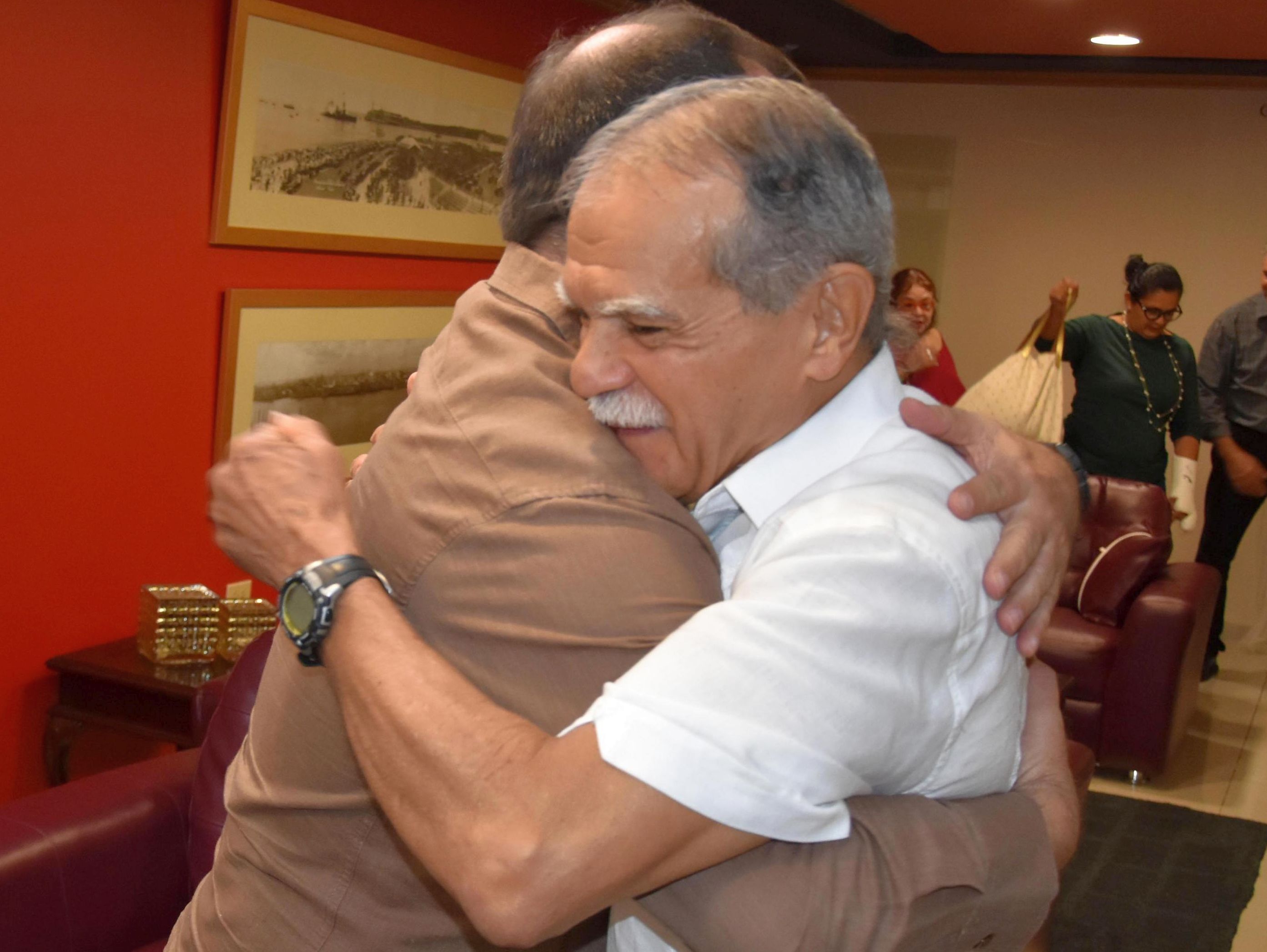 cuba, puerto rico, oscar lopez rivera, icap, fernando gonzalez