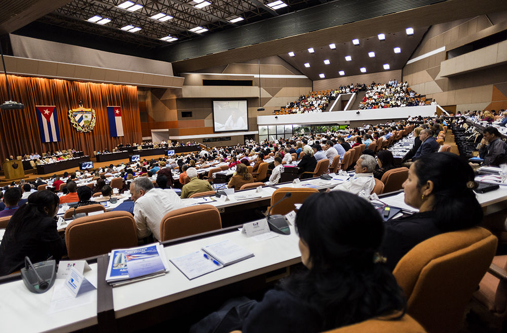 Asamblea Nacional, Parlamento, Cuba, inversión extranjera