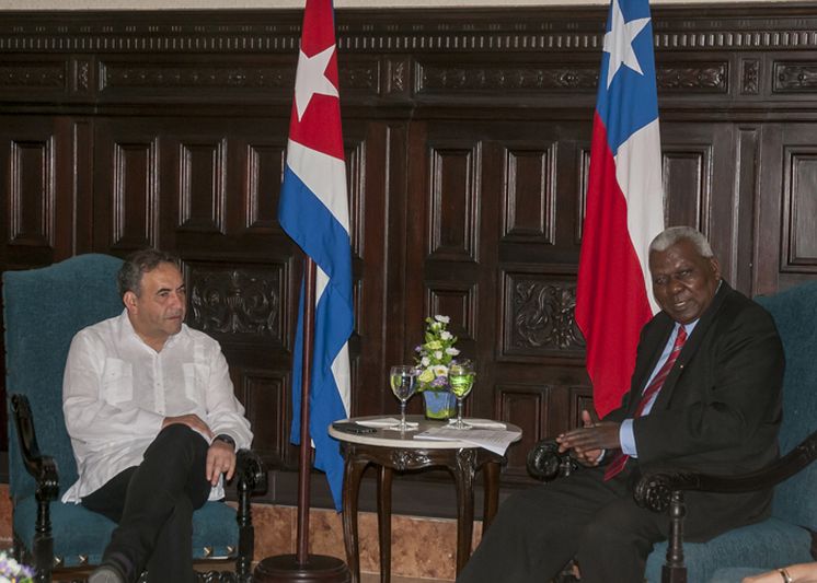 cuba, chile, parlamento cubano, esteban lazo