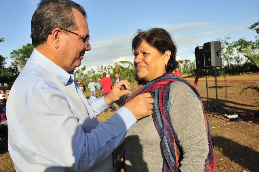 sancti spiritus, revolucion cubana, yaguajay, trabajo voluntario