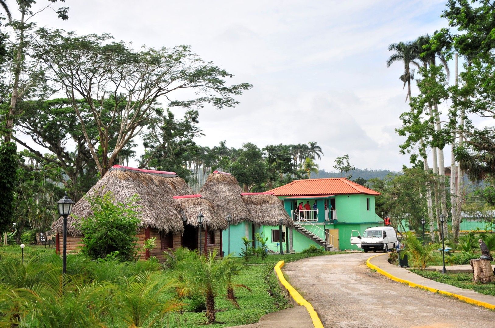 sancti spiritus, lagos de mayajigua, villa san jose del lago, turismo, cadena islazul, huracan irma