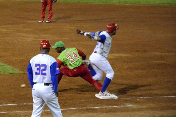 béisbol, play off, Serie nacional, Cuba, Granma, Las Tunas