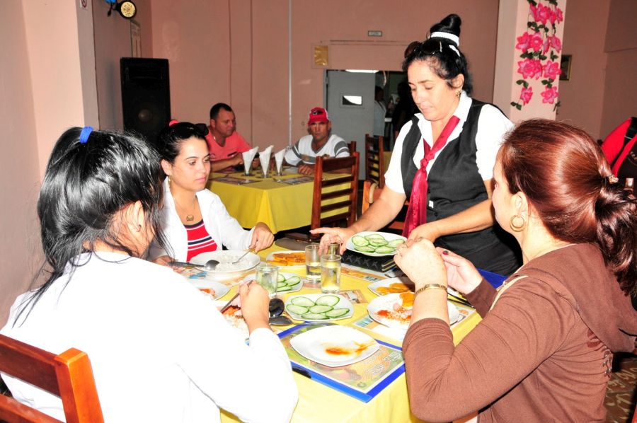 sancti spiritus, comercio y gastronomia, huracan irma, yaguajay