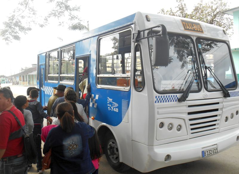 sancti spiritus, transporte urbano, taxibus, omnibus diana