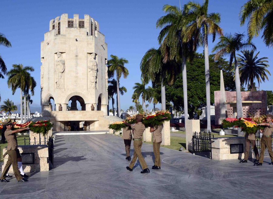 cuba, escuela militar camilo cienfuegos, santa ifigenia, sancti spiritus, jose marti, guerra necesario