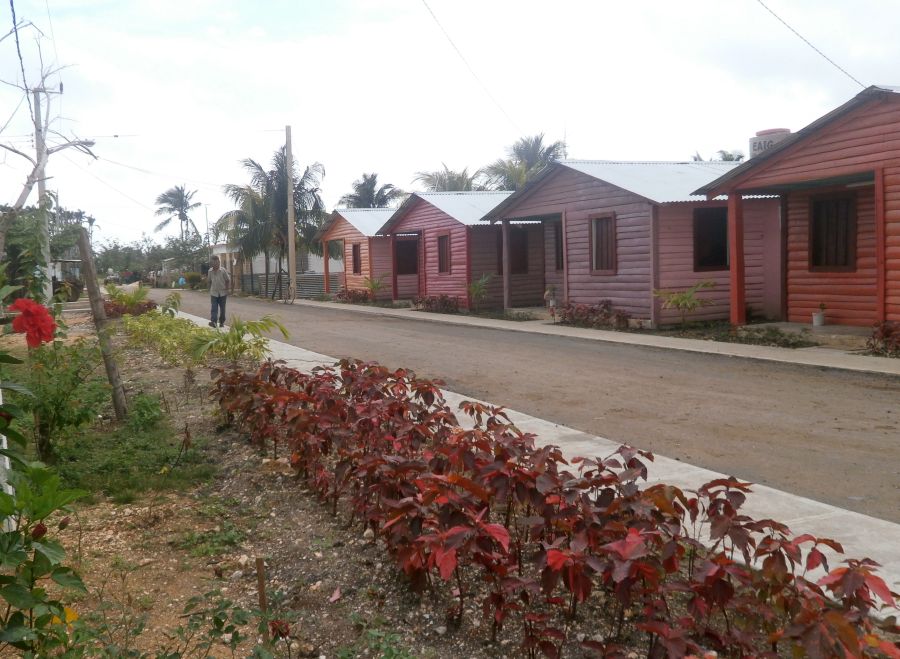 sancti spiritus, construccion de viviendas, yaguajay, huracan irma