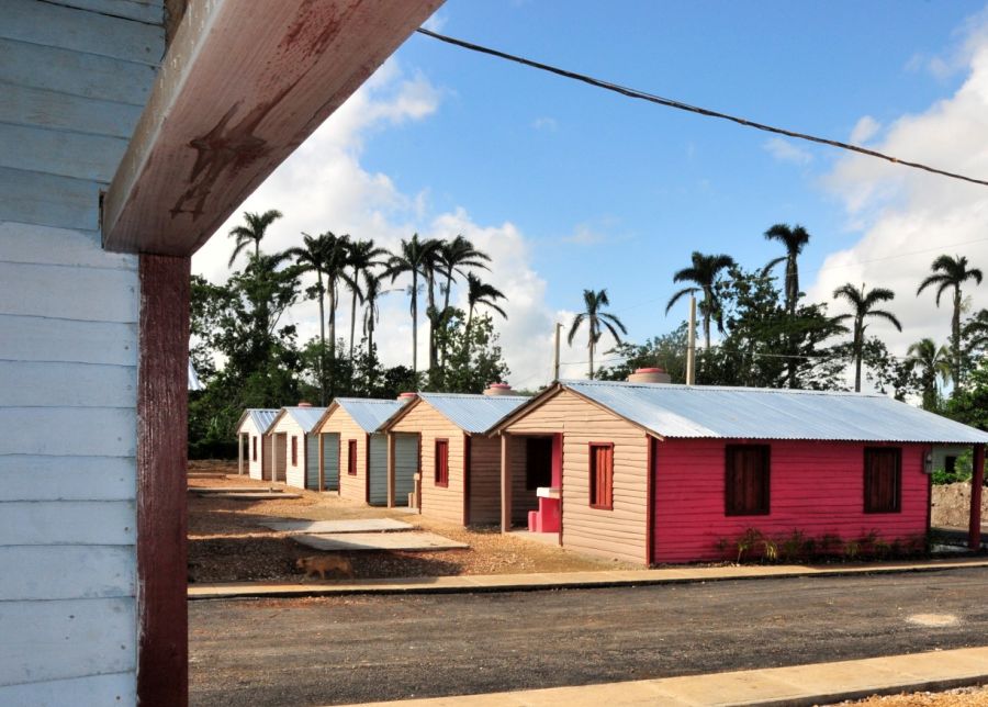 sancti spiritus, construccion de viviendas, huracan irma