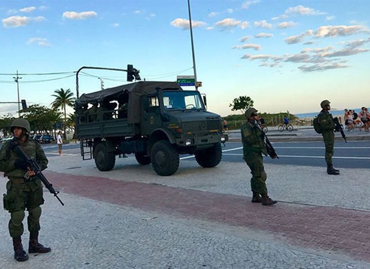 brasil, michel temer, carnaval, militares