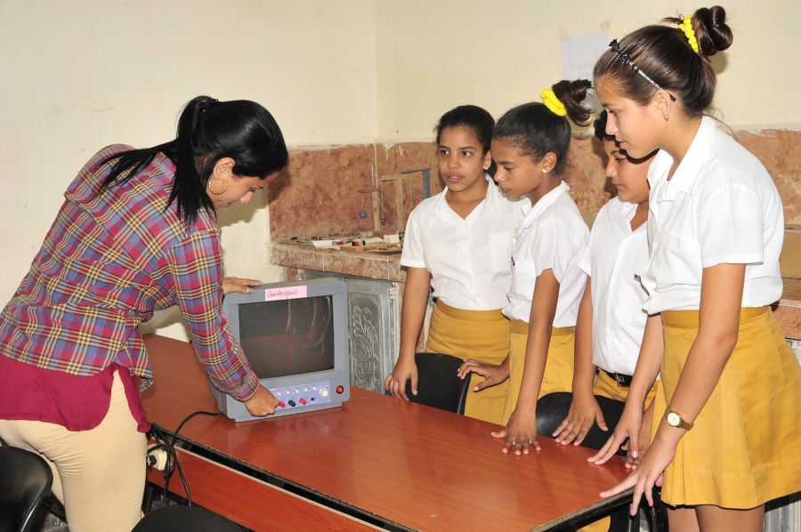 sancti spiritus, zaza del medio, educacion, enseñanza secundaria basica, reparacion de centros educacionales