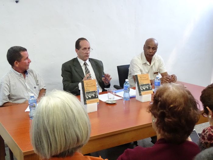 sancti spiritus, politica exterior cubana, literatura