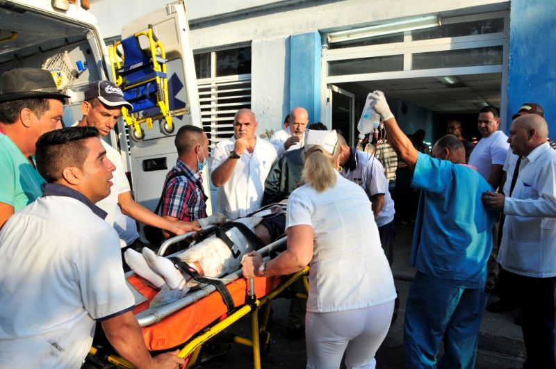 sancti spiritus, accidente de transito, muertos, lesionados, cabaiguan, hospital provincial camilo cienfuegos