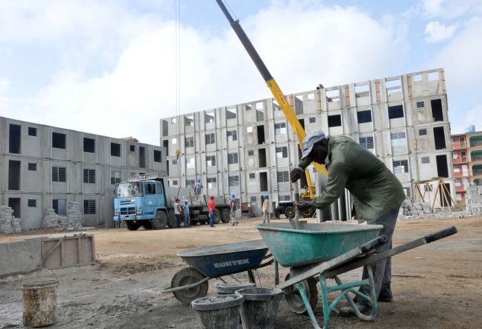 sancti spiritus, construcciones, micons, fuerza de trabajo