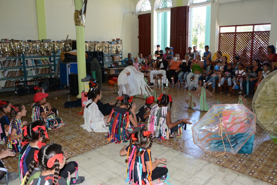 fomento, festival de teatro olga alonso, artistas aficionados