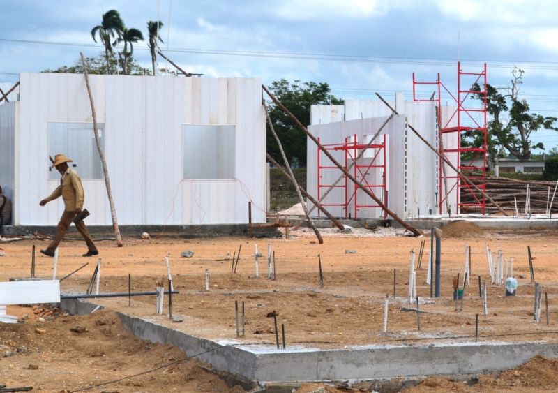 yaguajay, petrocasas, huracan irma, construccion de viviendas
