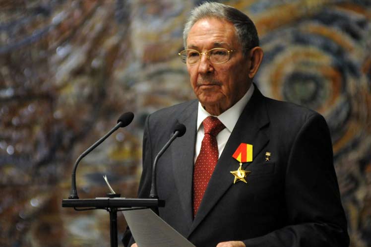 Cuba, Vietnam, Raúl Castro