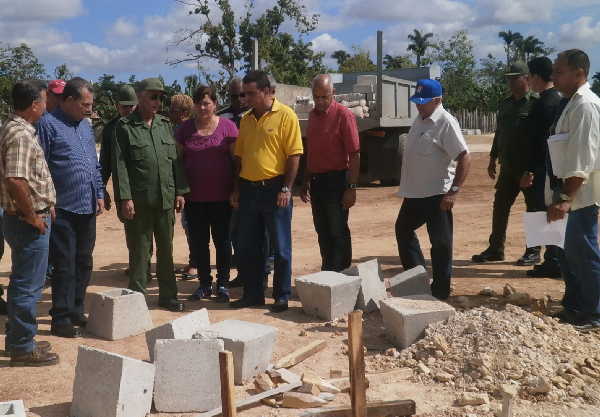 sancti spiritus, construccion de viviendas, joaquin quintas sola, yaguajay, huracan irma