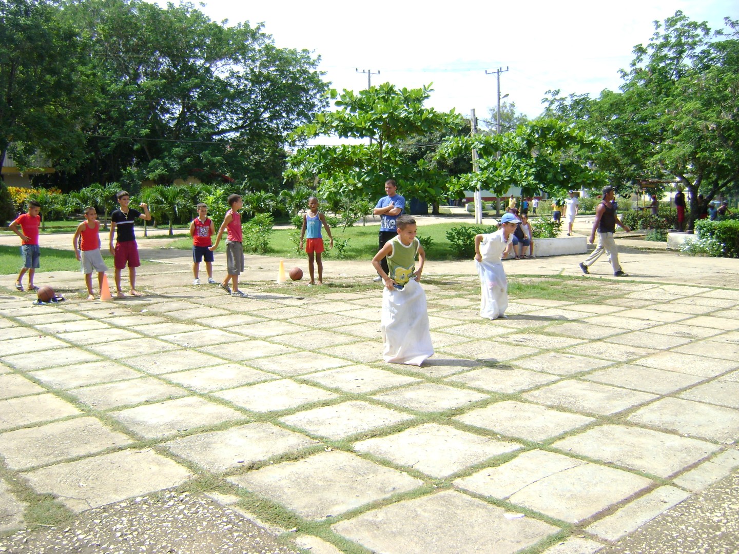 sancti spiritus,  playa giron, recreacion, opjm, niños