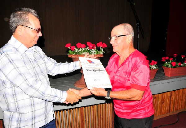 sancti spiritus, partido comunista de cuba, periodico escambray, escuela del partido