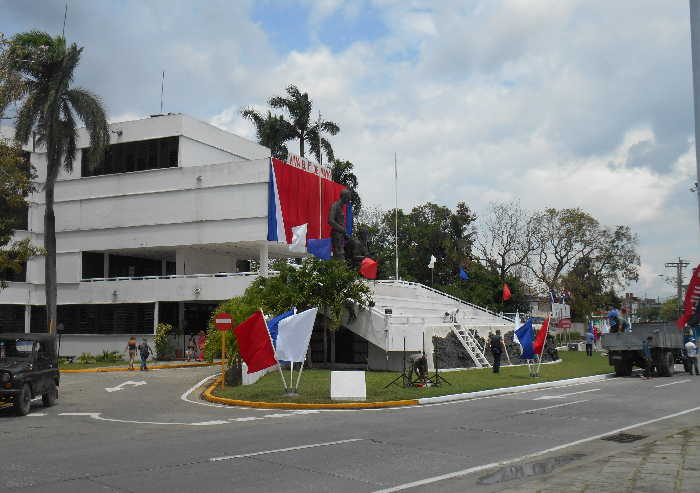 sancti spiritus, primero de mayo, dia internacional de los trabajadores, primero de mayo en sancti spiritus, plaza mayor general serafin sanchez valdivia