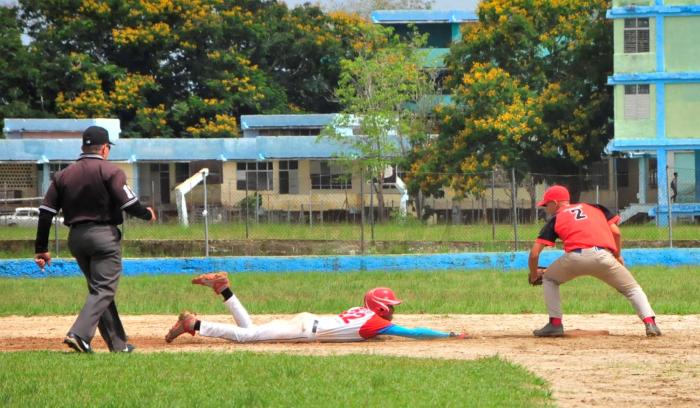 sancti spiritus, deporte, gallitos