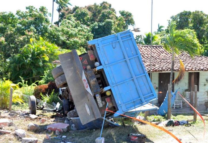 sancti spiritus, somaton, accidentes de transito, seguridad vial, policia nacional revolucionaria