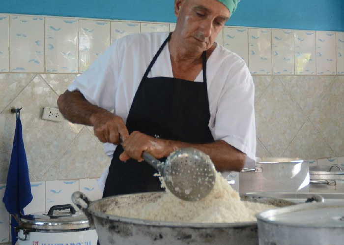 sancti spiritus, sector cañero-azucarero, azcuba