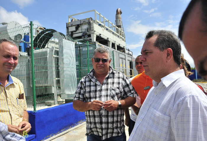 sancti spiritus, primero de mayo en sancti spiritus, obras sociales, etecsa, central electrica, energia renovable, central electrica