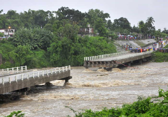 sancti spiritus, intensas lluvias, rio zaza, zaza del medio, inundaciones, viales