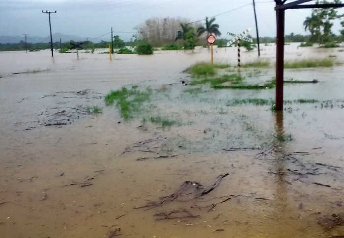 trinidad, intensas lluvias en sancti spiritus, rio agabama, central fnta