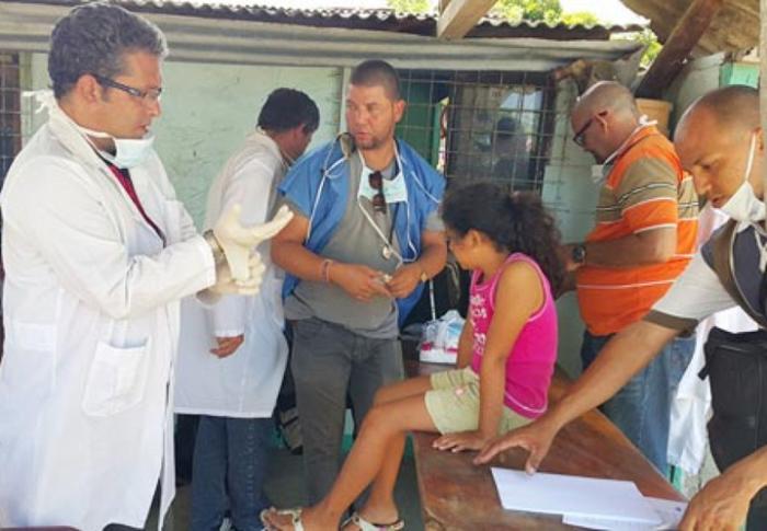 cuba, ecuador, medicos cubanos