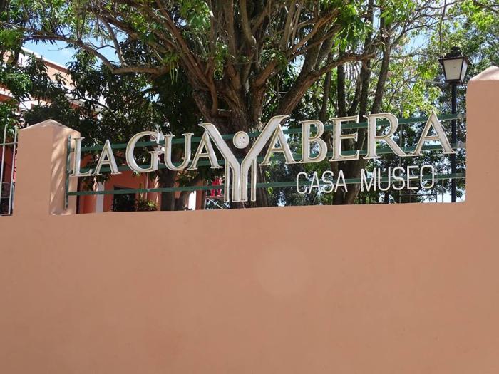 sancti spiritus, casa de la guayabera