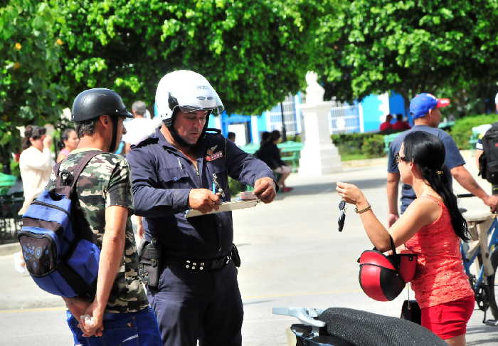 sancti spiritus, transito, licencia de condyccion, unidad provincial de transito, unidad de vigilancia y patrullaje