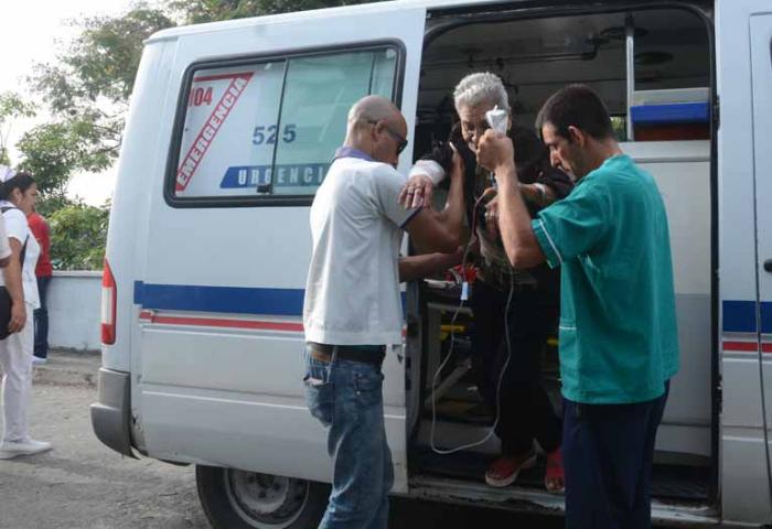 sancti spiritus, accidente de transito, autopista nacional, hospital provincial camilo cienfuegos