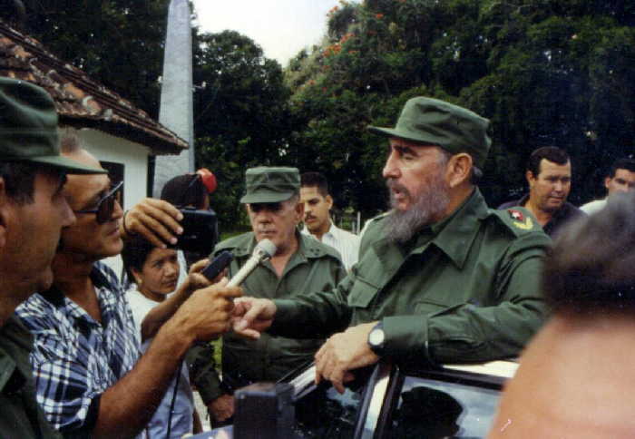 sancti spiritus, fidel castro, centrovision, telecentro