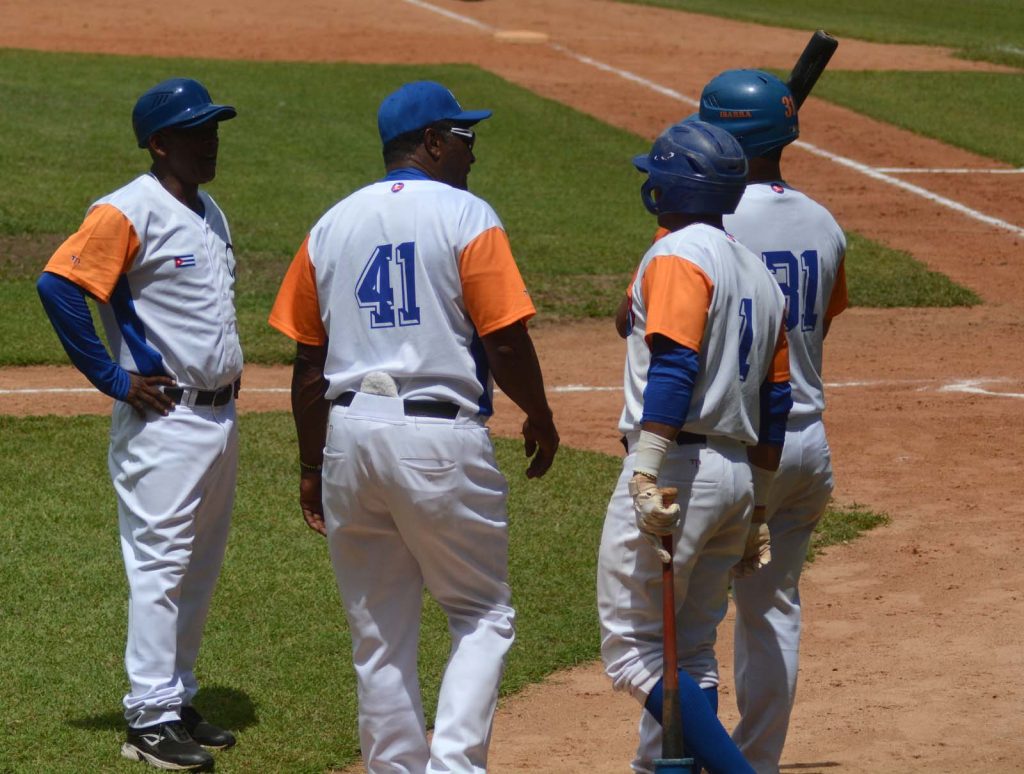 Béisbol, Serie Nacional, Gallos, Industriales