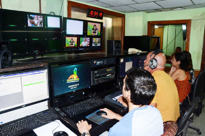 sancti spiritus, fidel castro, centrovision, telecentro