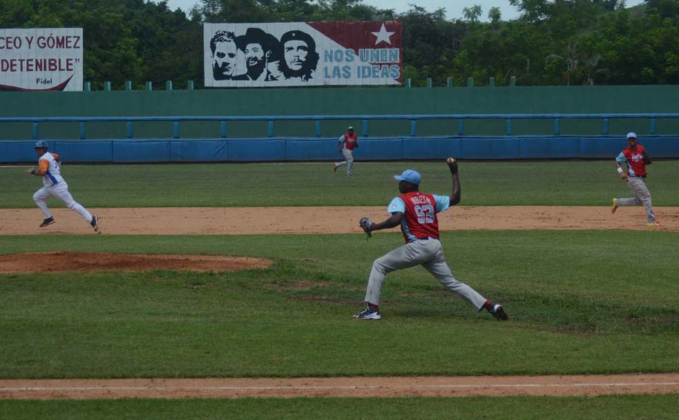 Gallos, Tigres, béisbol, Cuba