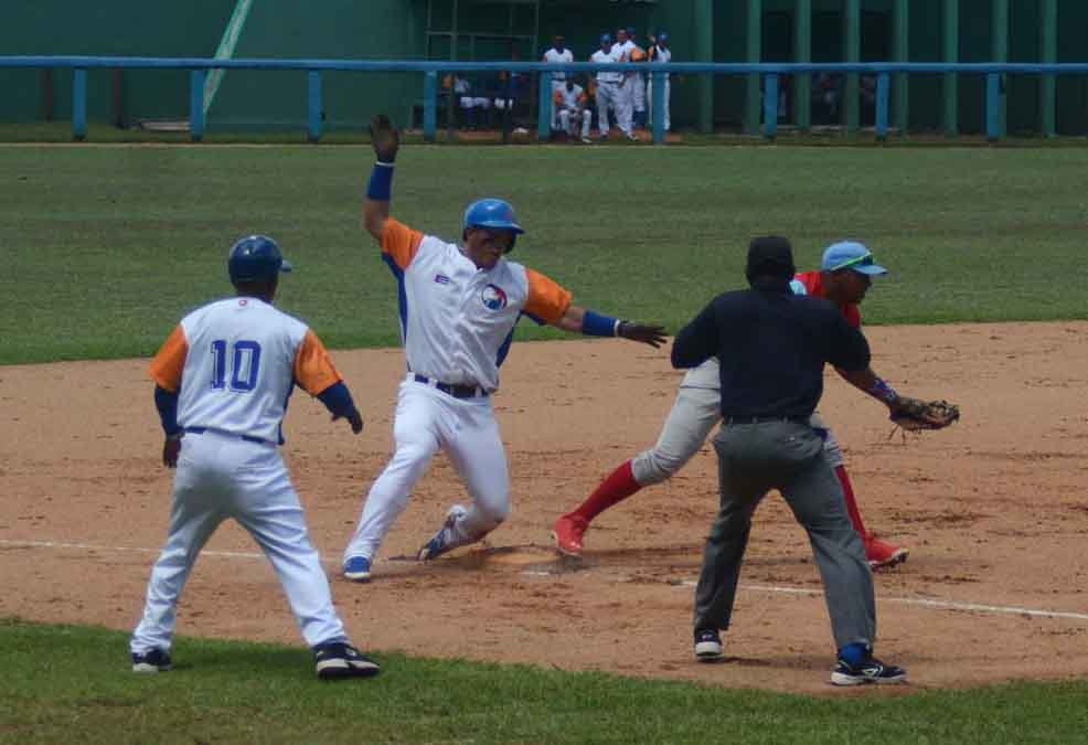 Béisbol, Gallos, Tigres, Sancti Spíritus