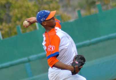 Béisbol, Gallos, Yamichel Pérez