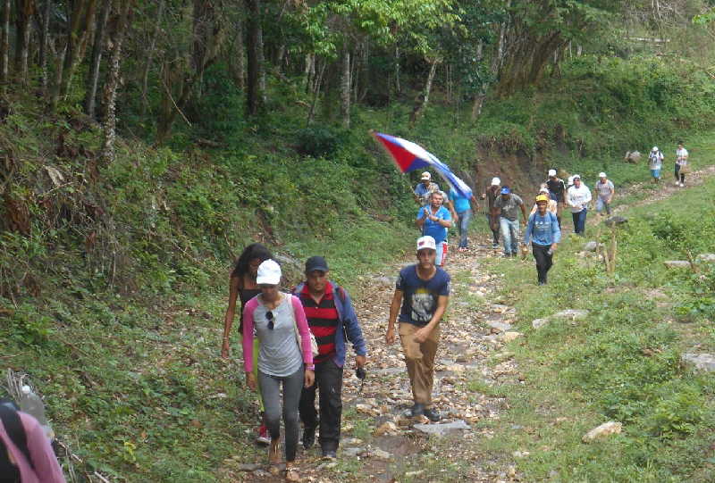 sancti spiritus, ernesto che guevara, ejercito rebelde, frente las villas, jovenes