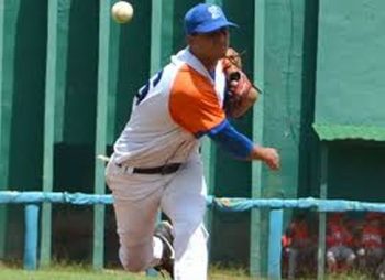 Béisbol, Sancti Spíritus, Santiago, Gallos