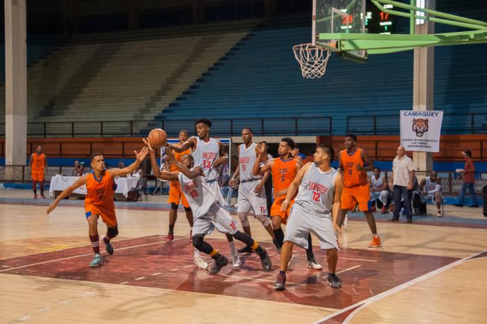 sancti spiritus, baloncesto