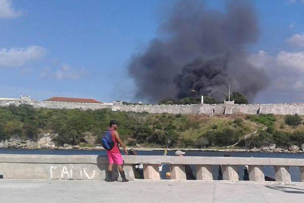 la habana, incendio, bomberos, san carlos de la cabaña, fiart, feria del libro 2018