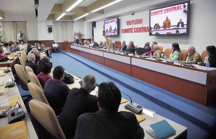 Partido Comunista, Pleno, Cuba, Constitución