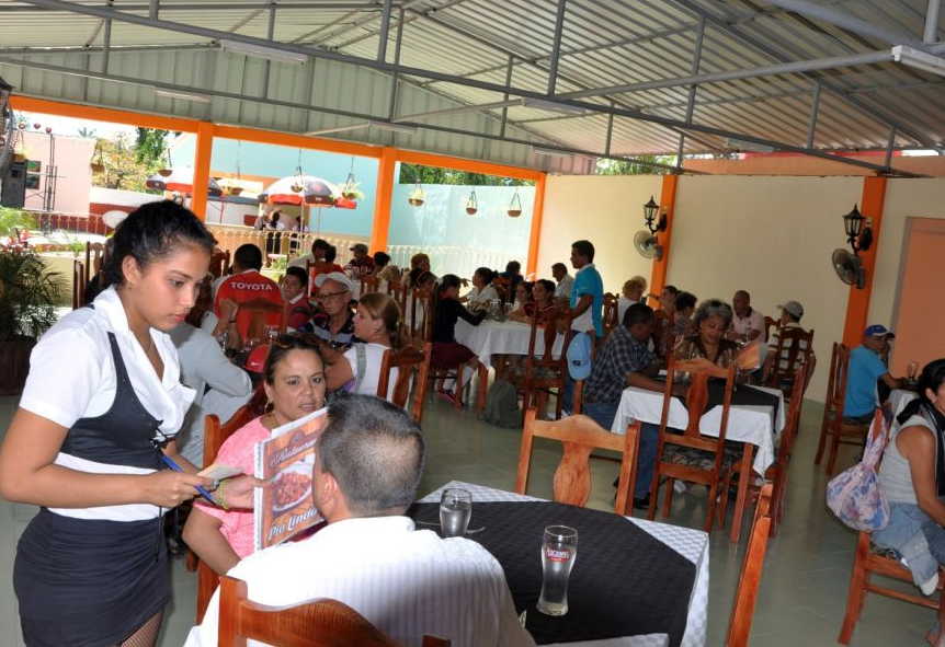 sancti spiritus, revolucion cubana, comercio y gastronomia, una sola revolucion