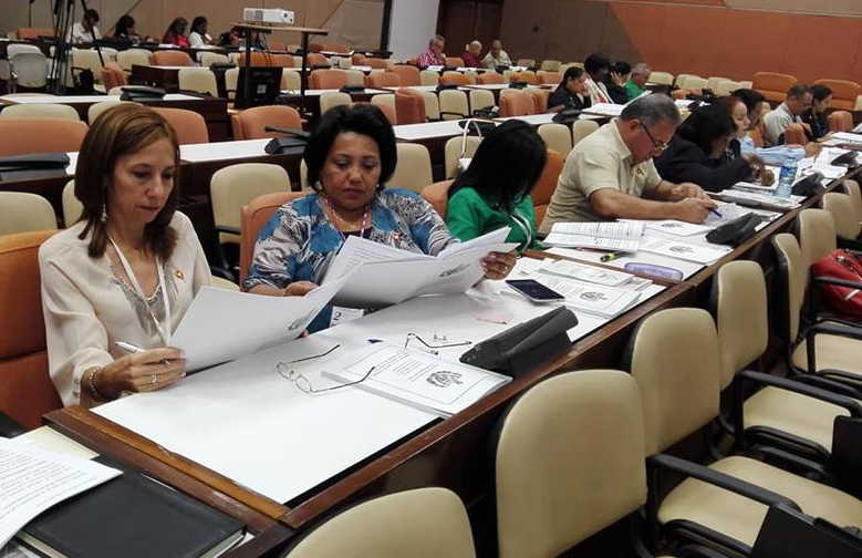 cuba, asamblea nacional del poder popular, parlamento cubano, informatizacion de la sociedad, miguel diaz-canel, presidente de cuba, reforma constitucional