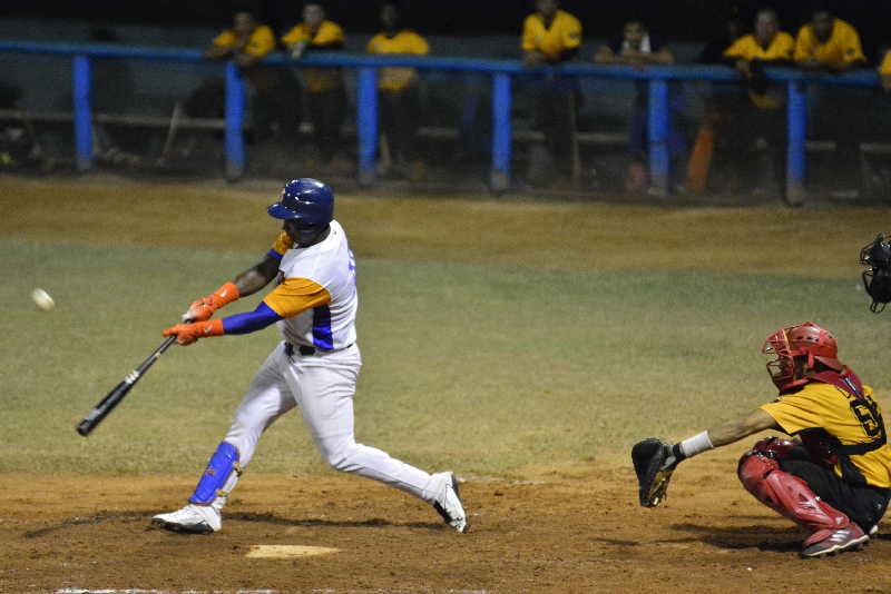 sancti spiritus, los gallos, gallos 58 snb, serie nacional de beisbol