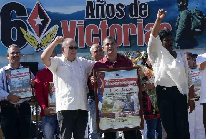 sanctiago de cuba, tercer frente, raul castro, revolucion cubana, una sola revolucion