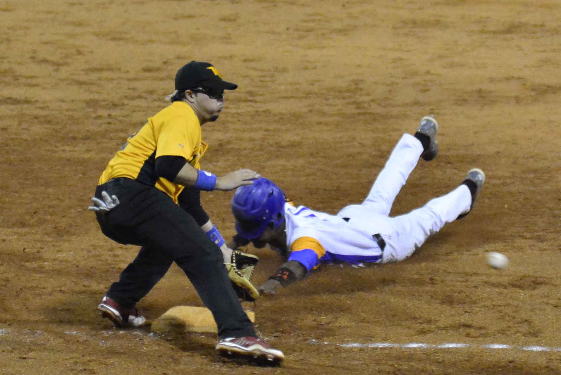 Béisbol, Gallos, Naranjas, play off