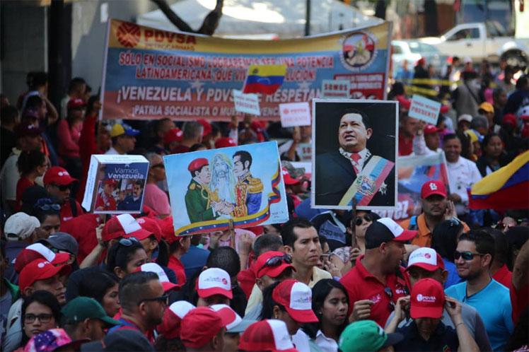 PDVSA workers march to repudiate US sanctions.